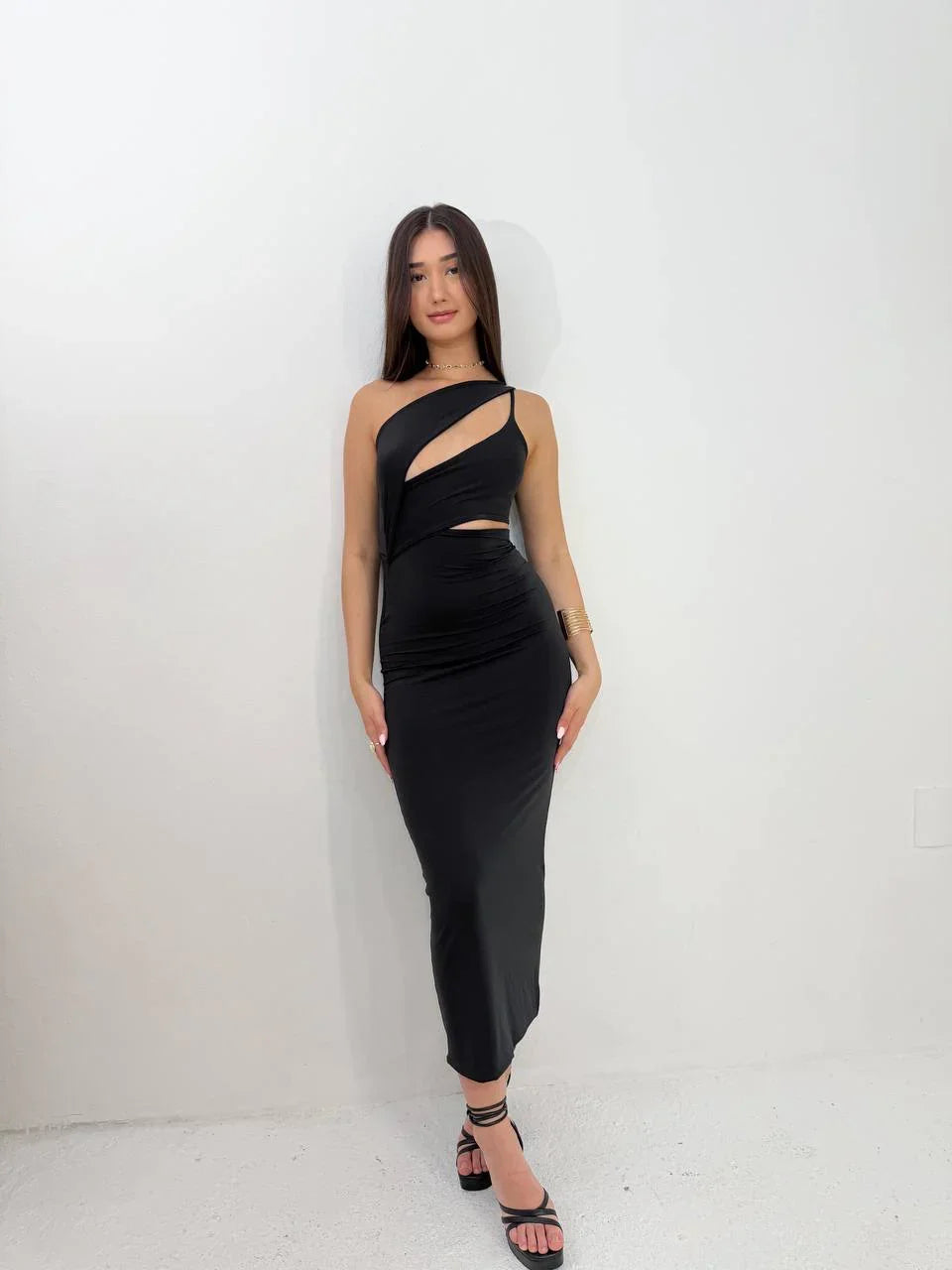 Vestido Comprido Trapeado Preto